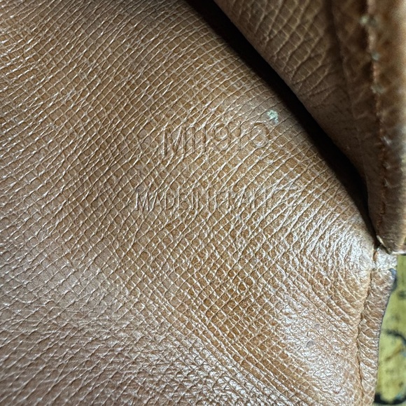 Louis Vuitton Monogram Porte Tresor International Trifold Long Wallet converted - Picture 16 of 17